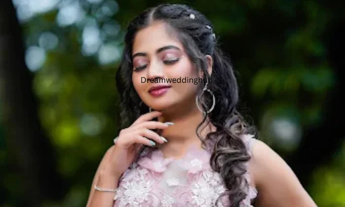 Sana mehndi art  makeup artist